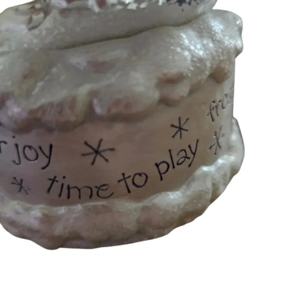 Frosty Fun 2004 Hallmark Keepsake in Original Box - Picture 4 of 9